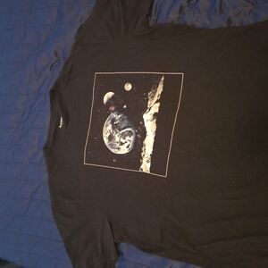 Old Navy Black Soft-Washed Tee